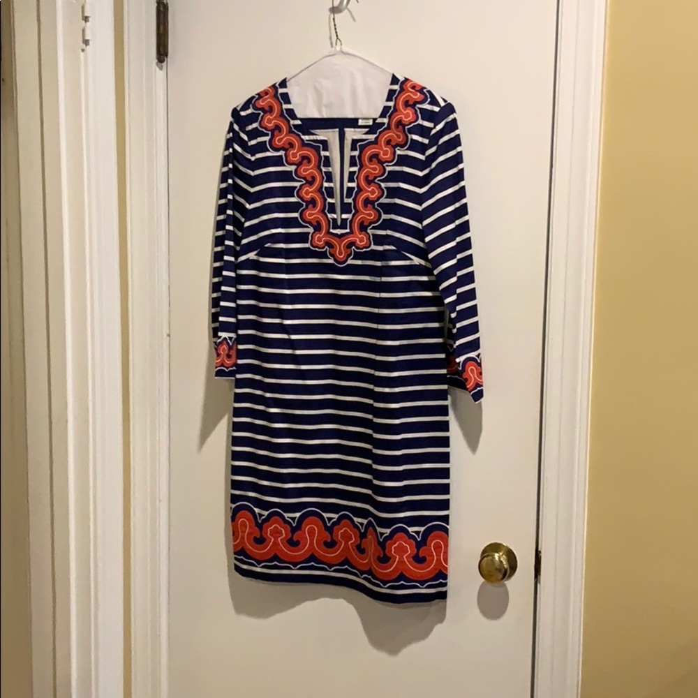 Vineyard Vines dress. Size 6.